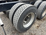 4 Underbody - Truck with Right Rear Drive Tires