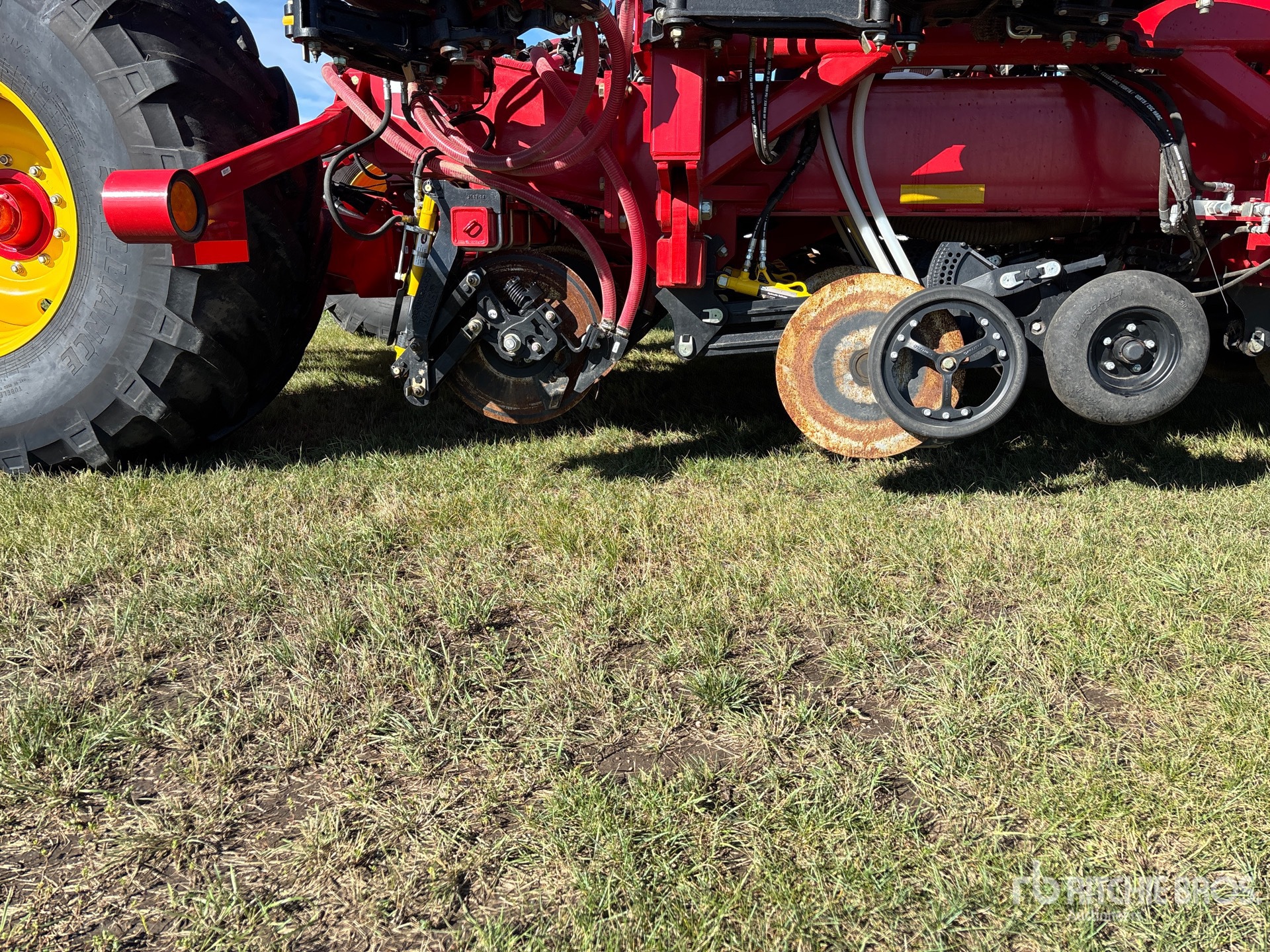 2024 Bourgault 3720 PCD HF