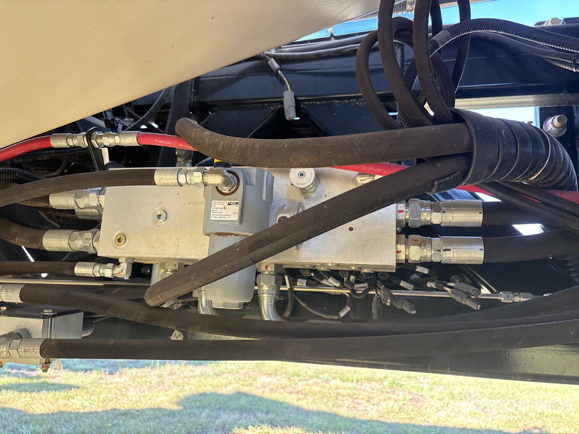 2024 Bourgault 3720 PCD HF