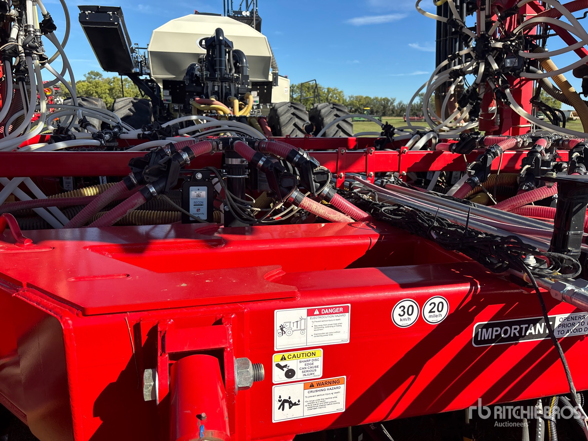 2024 Bourgault 3720 PCD HF