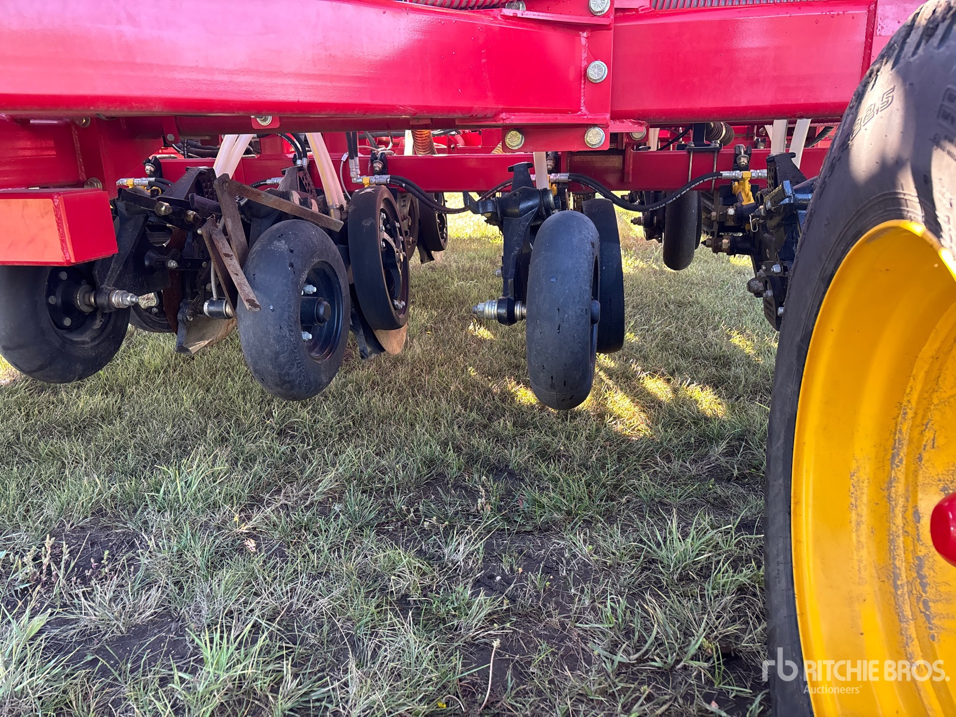 2024 Bourgault 3720 PCD HF