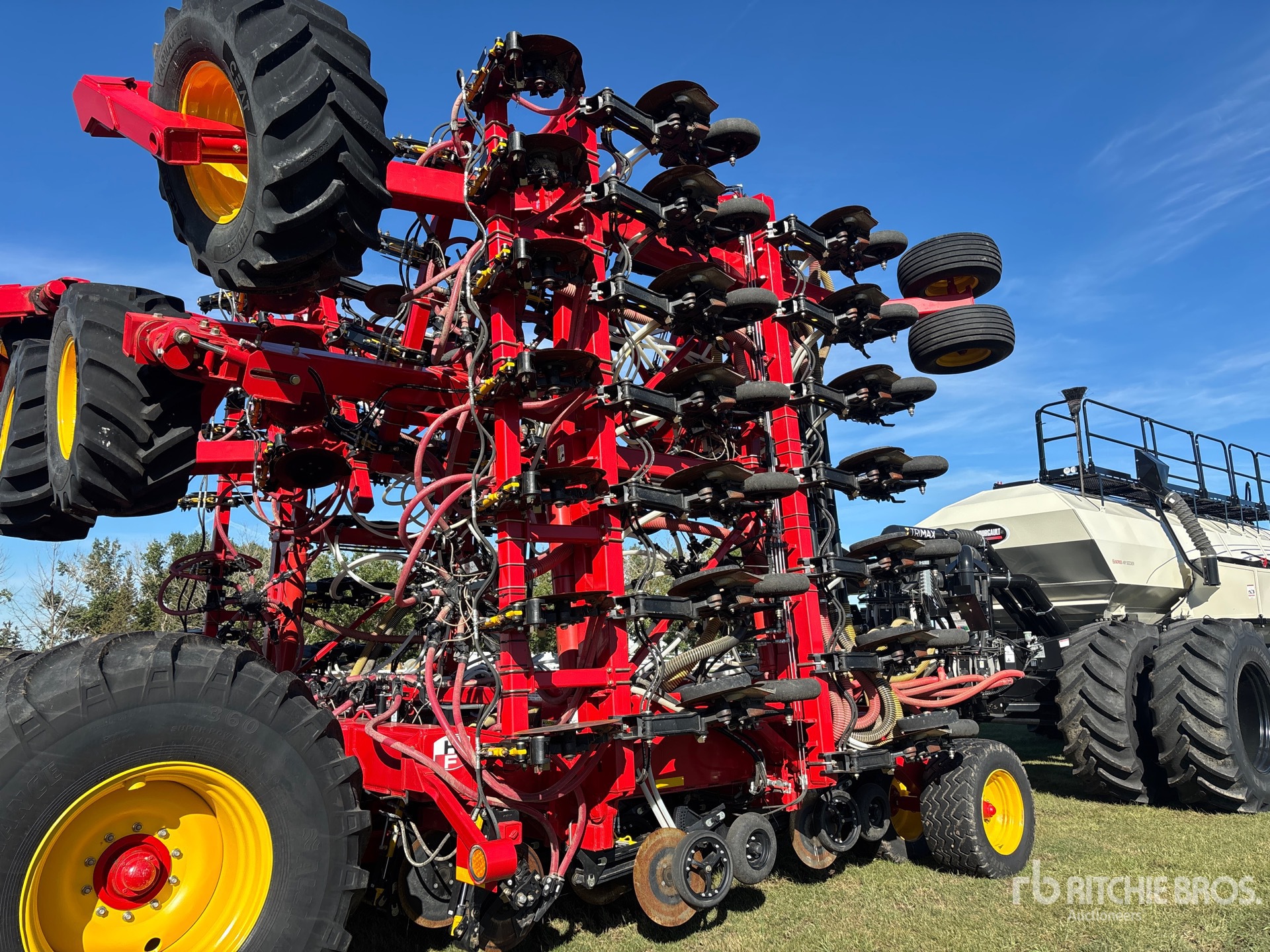 2024 Bourgault 3720 PCD HF