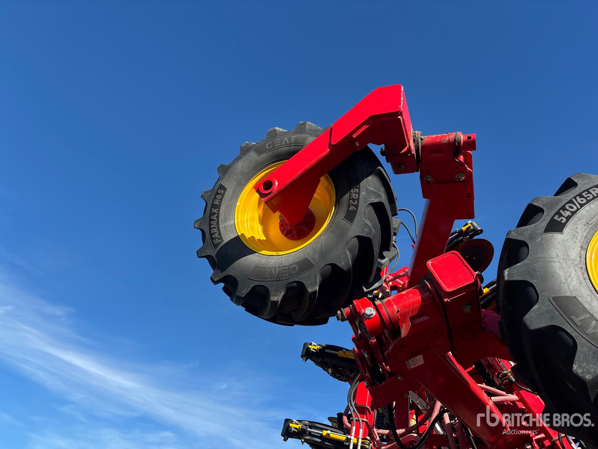 2024 Bourgault 3720 PCD HF