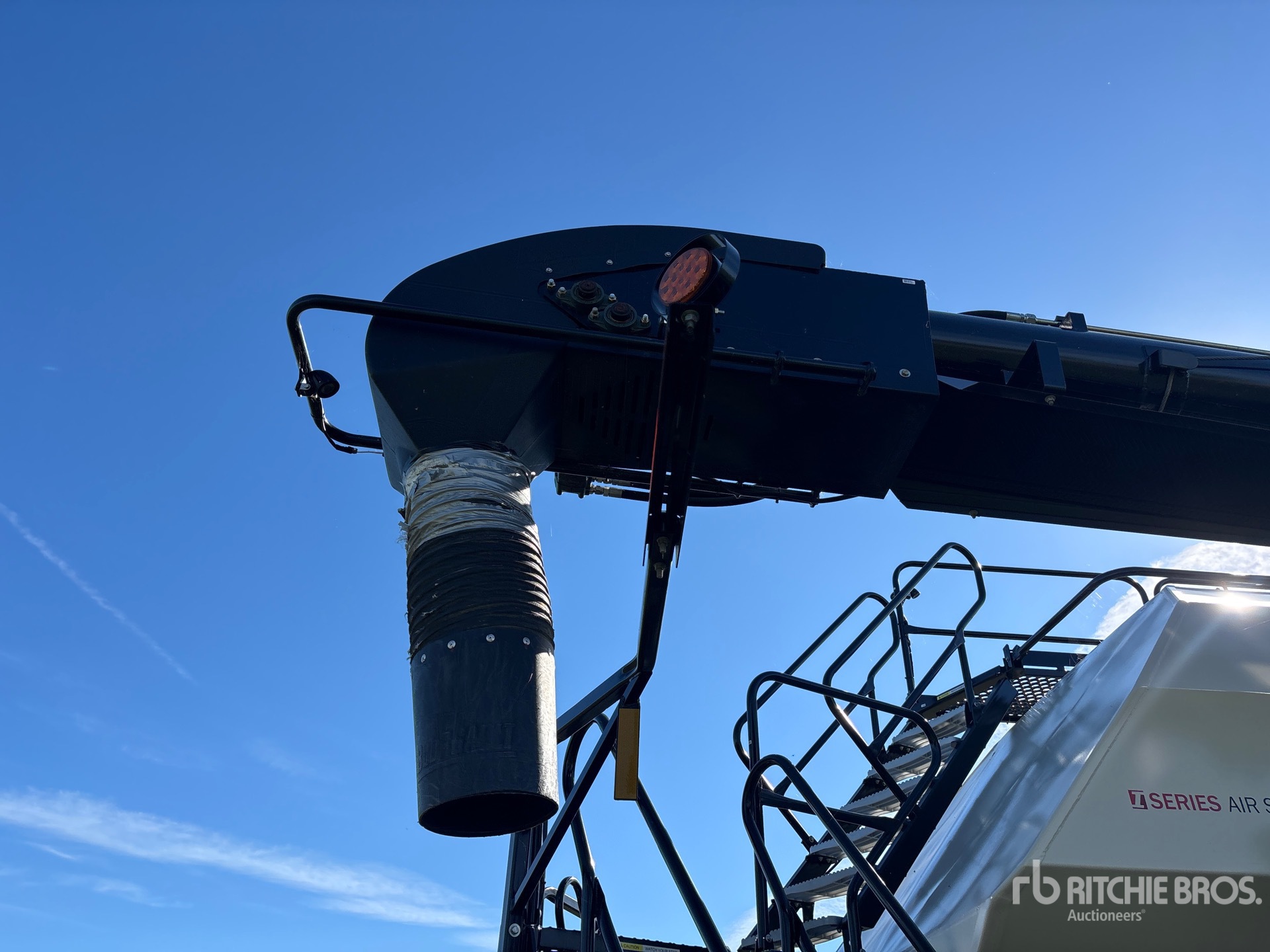 2024 Bourgault 3720 PCD HF