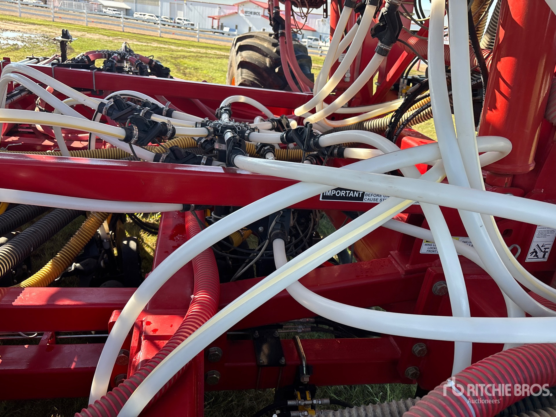 2024 Bourgault 3720 PCD HF