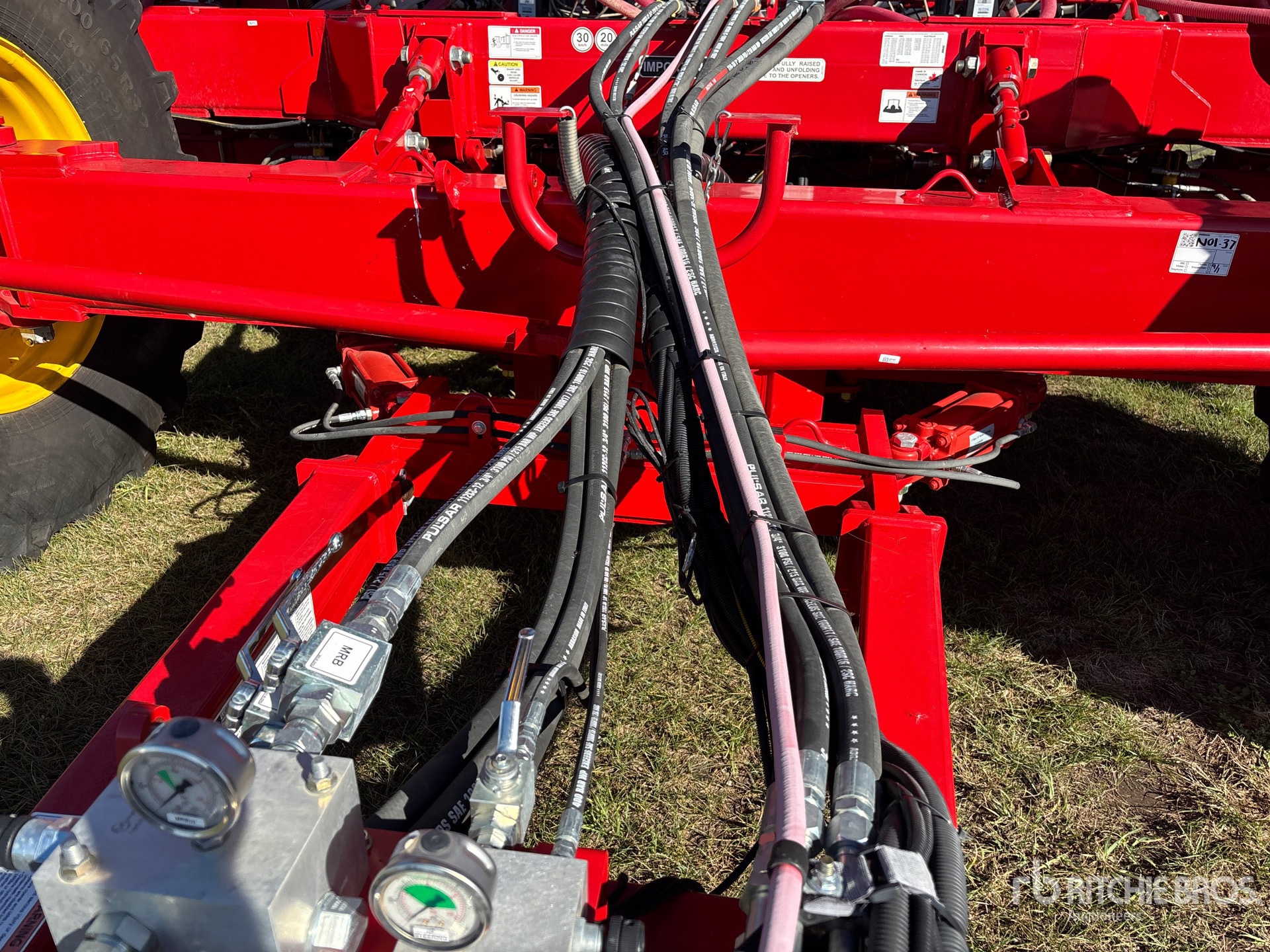 2024 Bourgault 3720 PCD HF