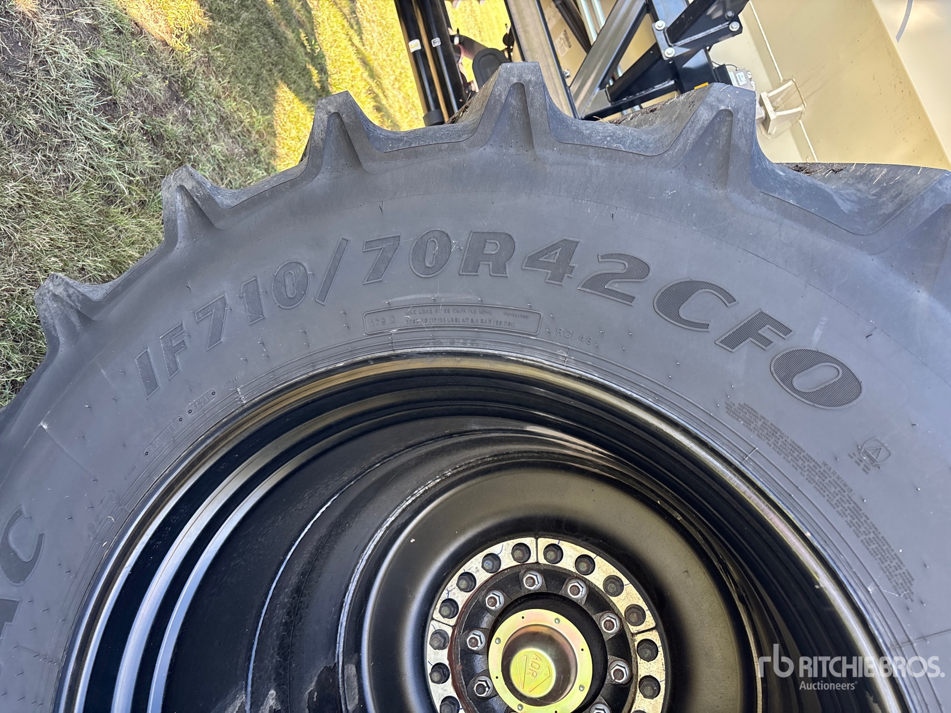 2024 Bourgault 3720 PCD HF