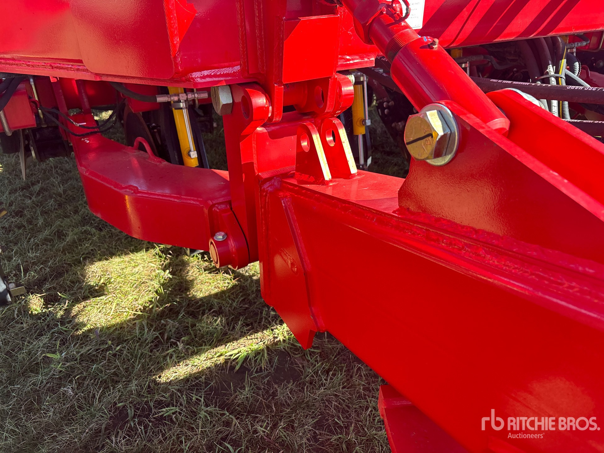 2024 Bourgault 3720 PCD HF