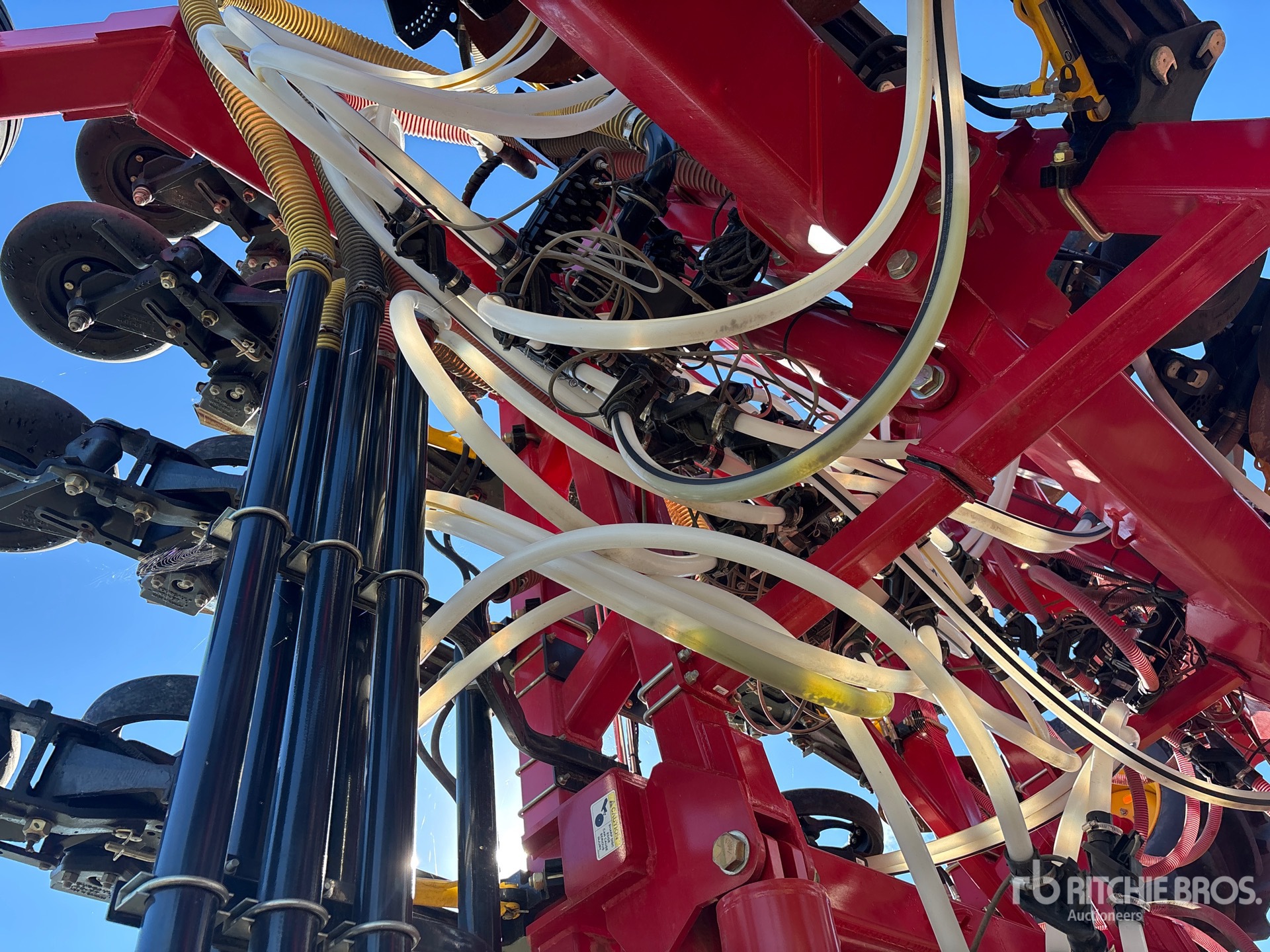 2024 Bourgault 3720 PCD HF