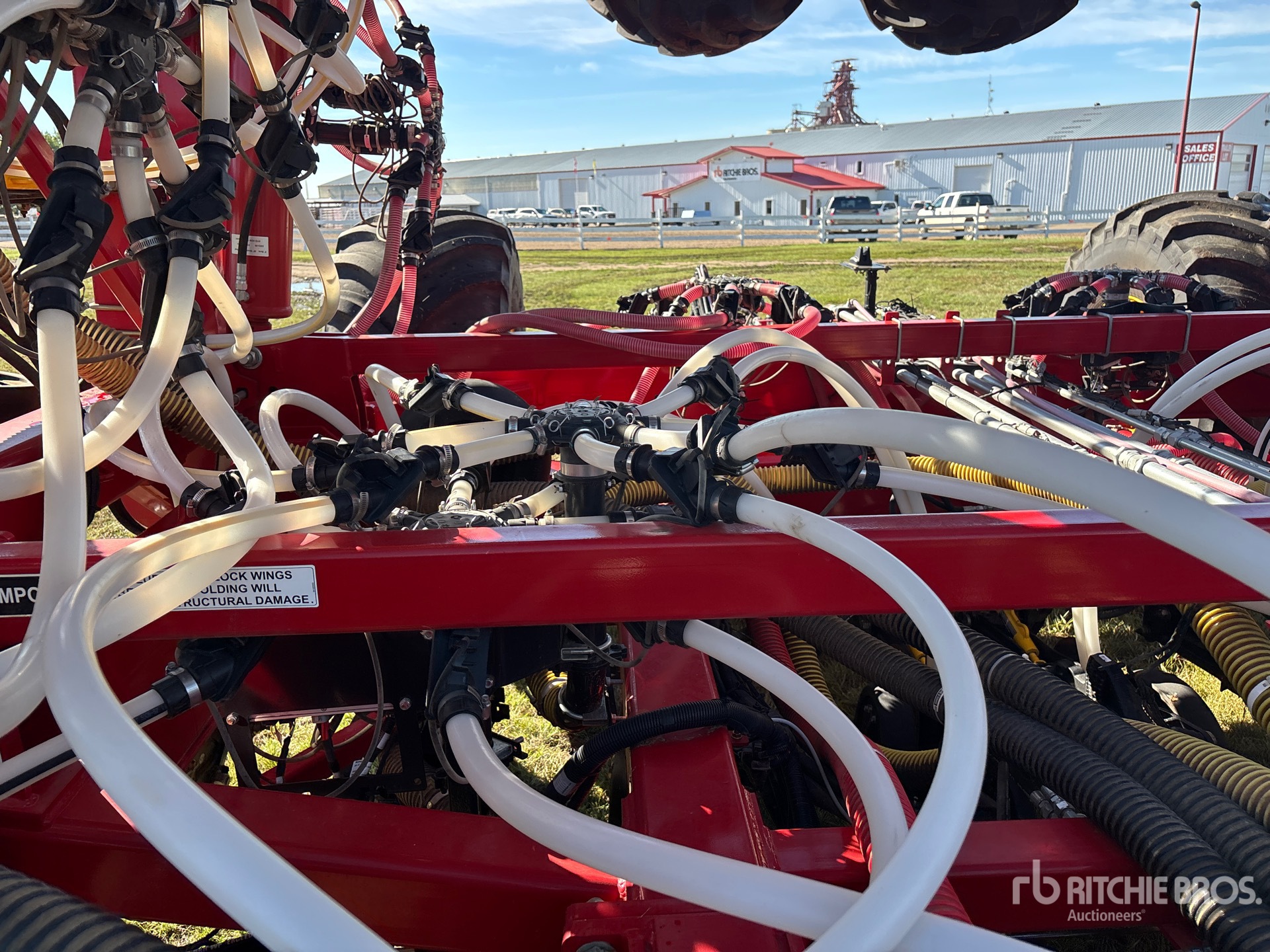 2024 Bourgault 3720 PCD HF