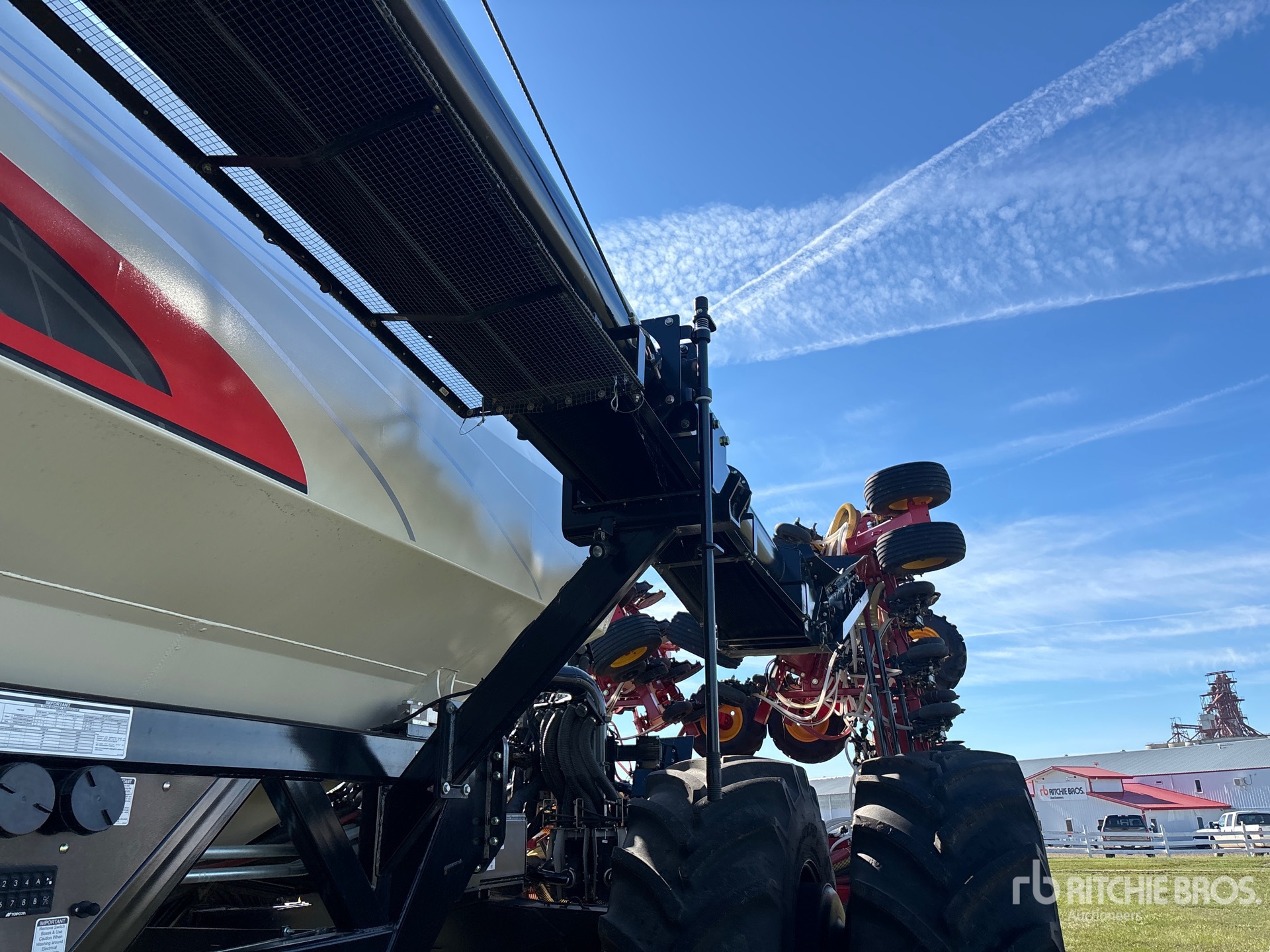 2024 Bourgault 3720 PCD HF
