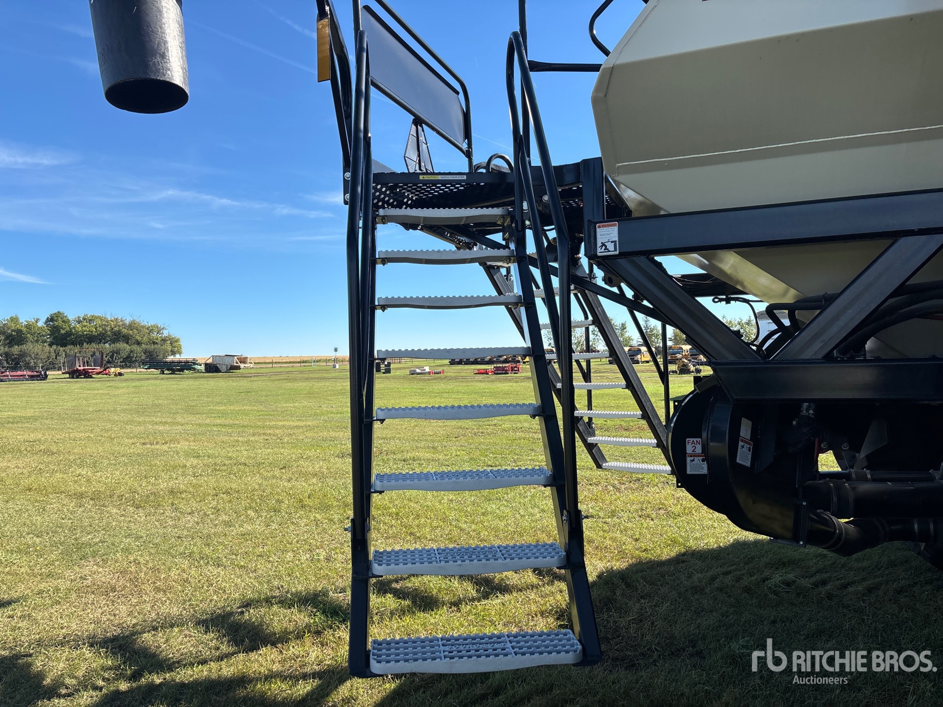 2024 Bourgault 3720 PCD HF