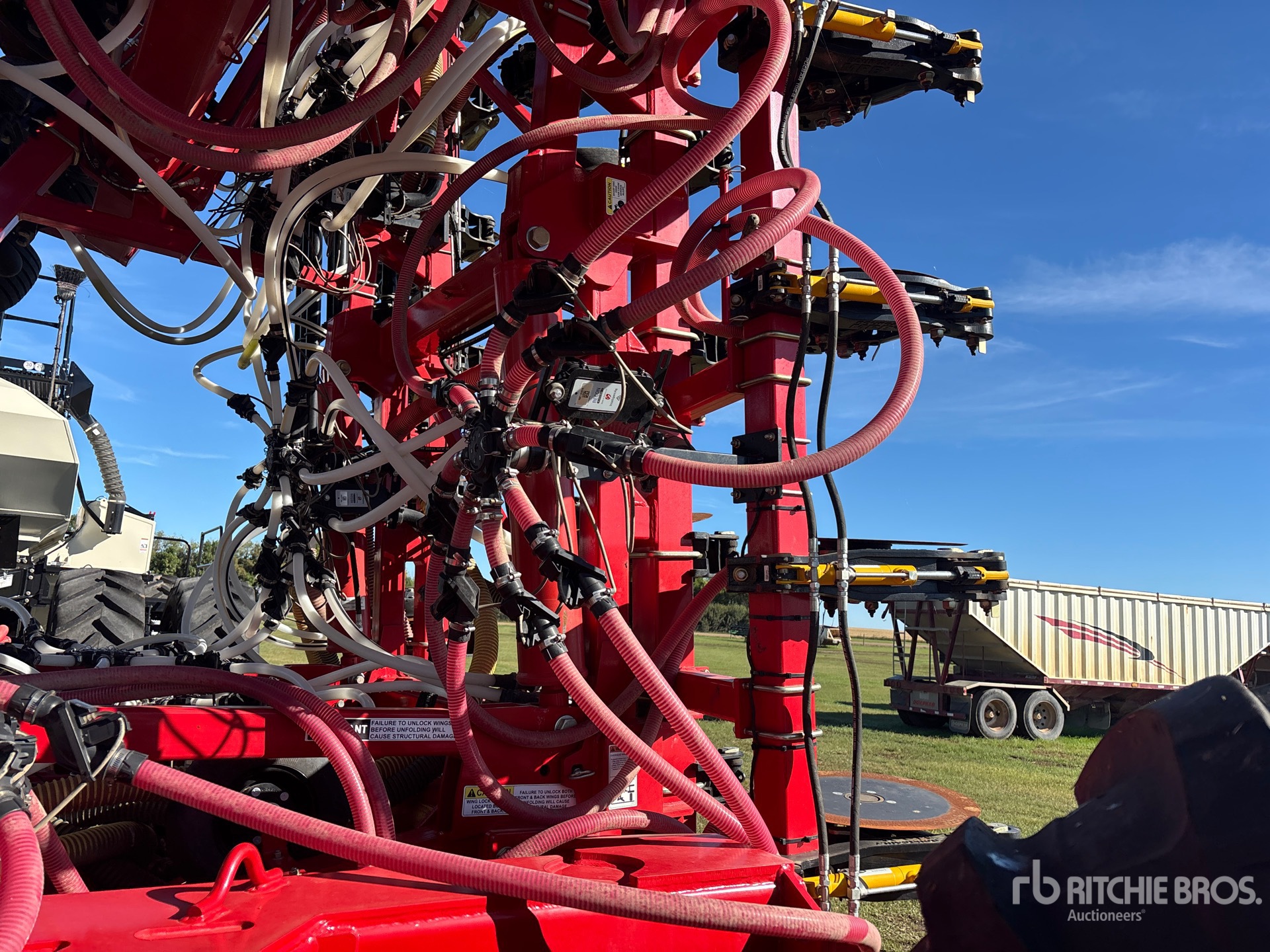 2024 Bourgault 3720 PCD HF