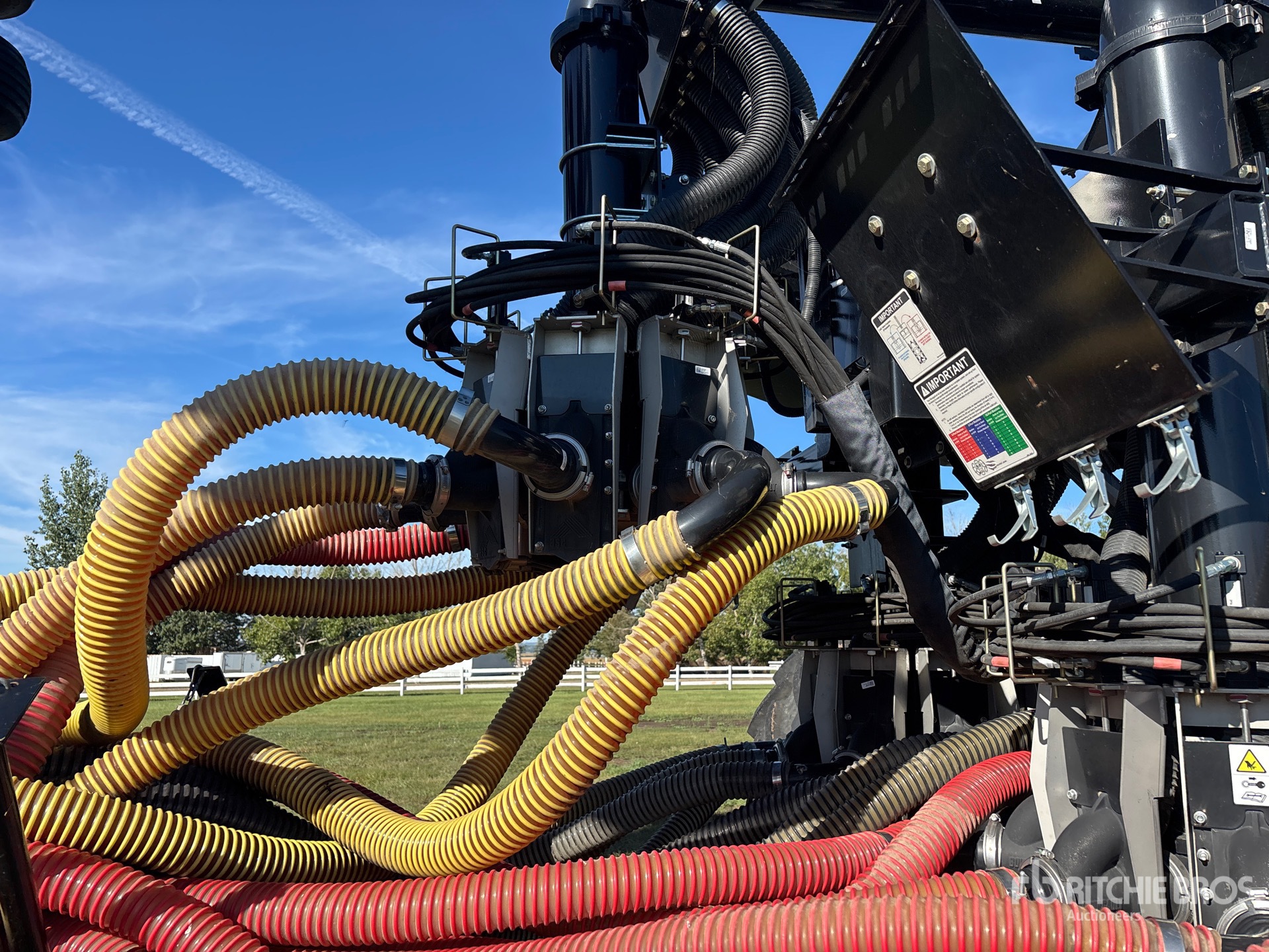 2024 Bourgault 3720 PCD HF