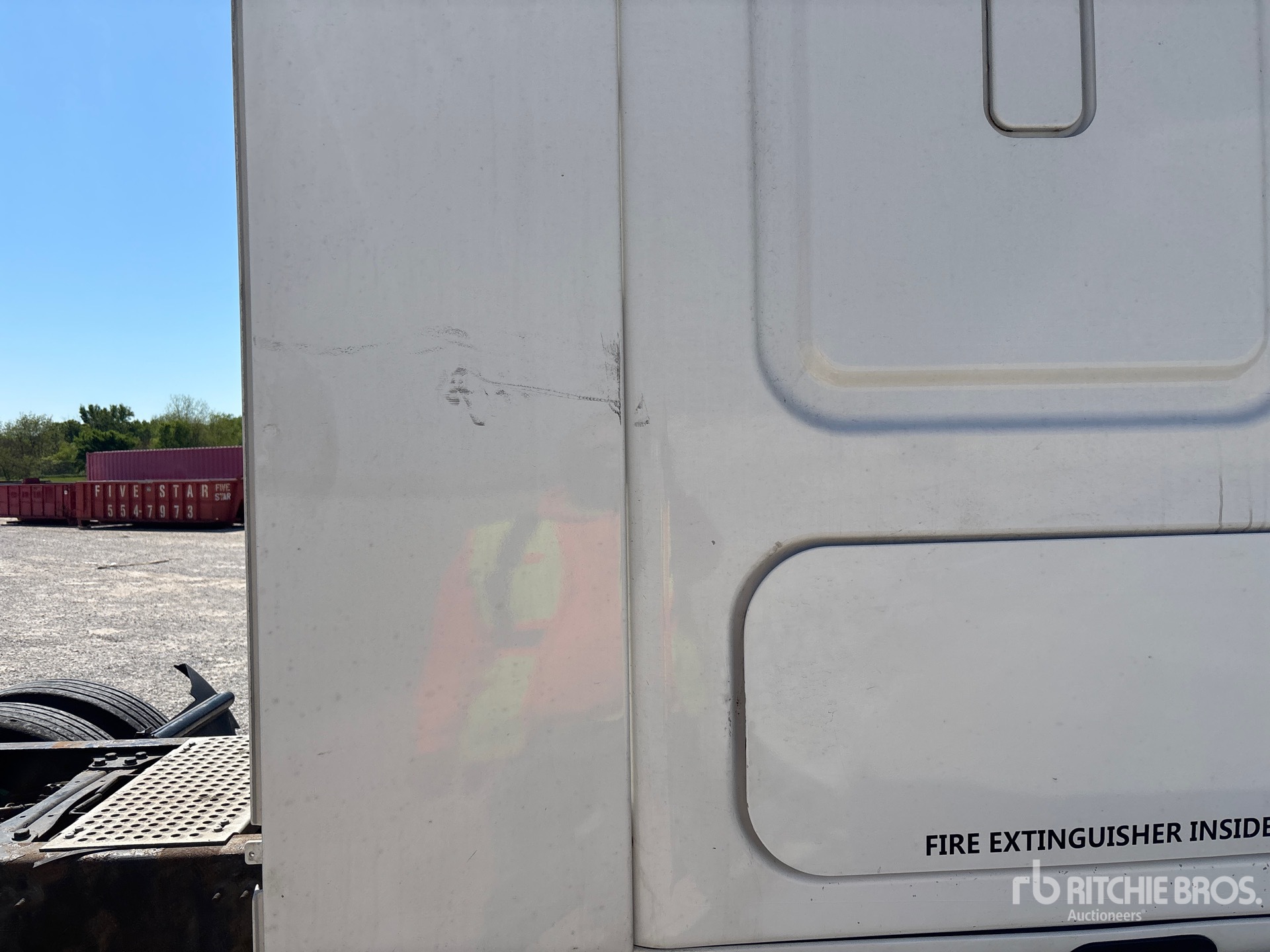 2020 Freightliner CASCADIA