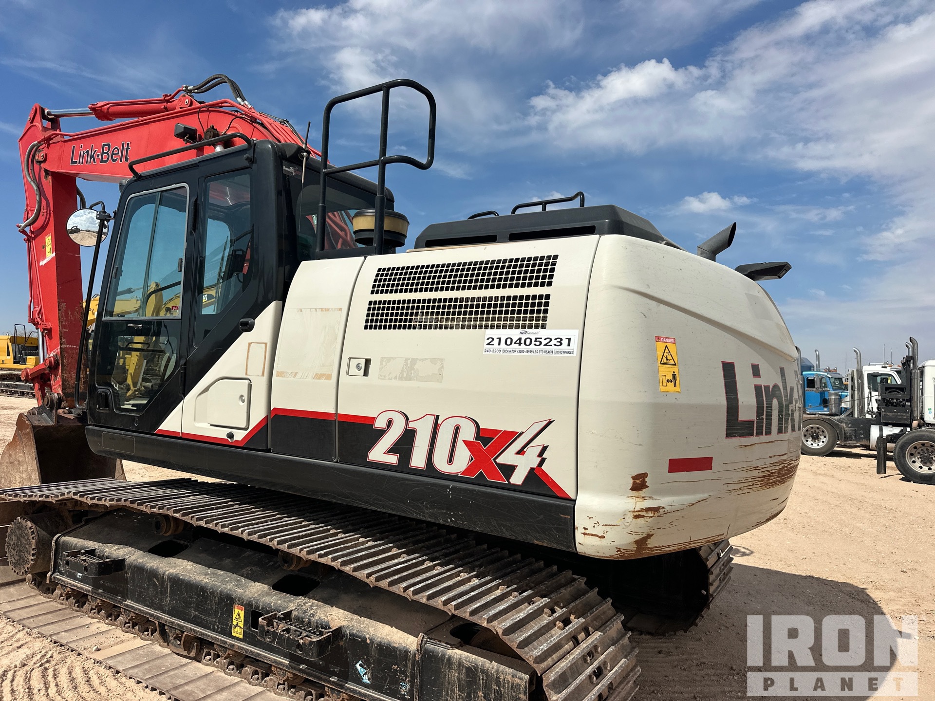 Photo of a 2023 Link-Belt 210X4EX