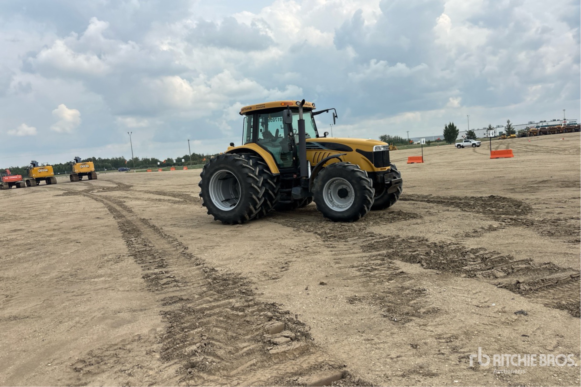 2008 Challenger MT525B