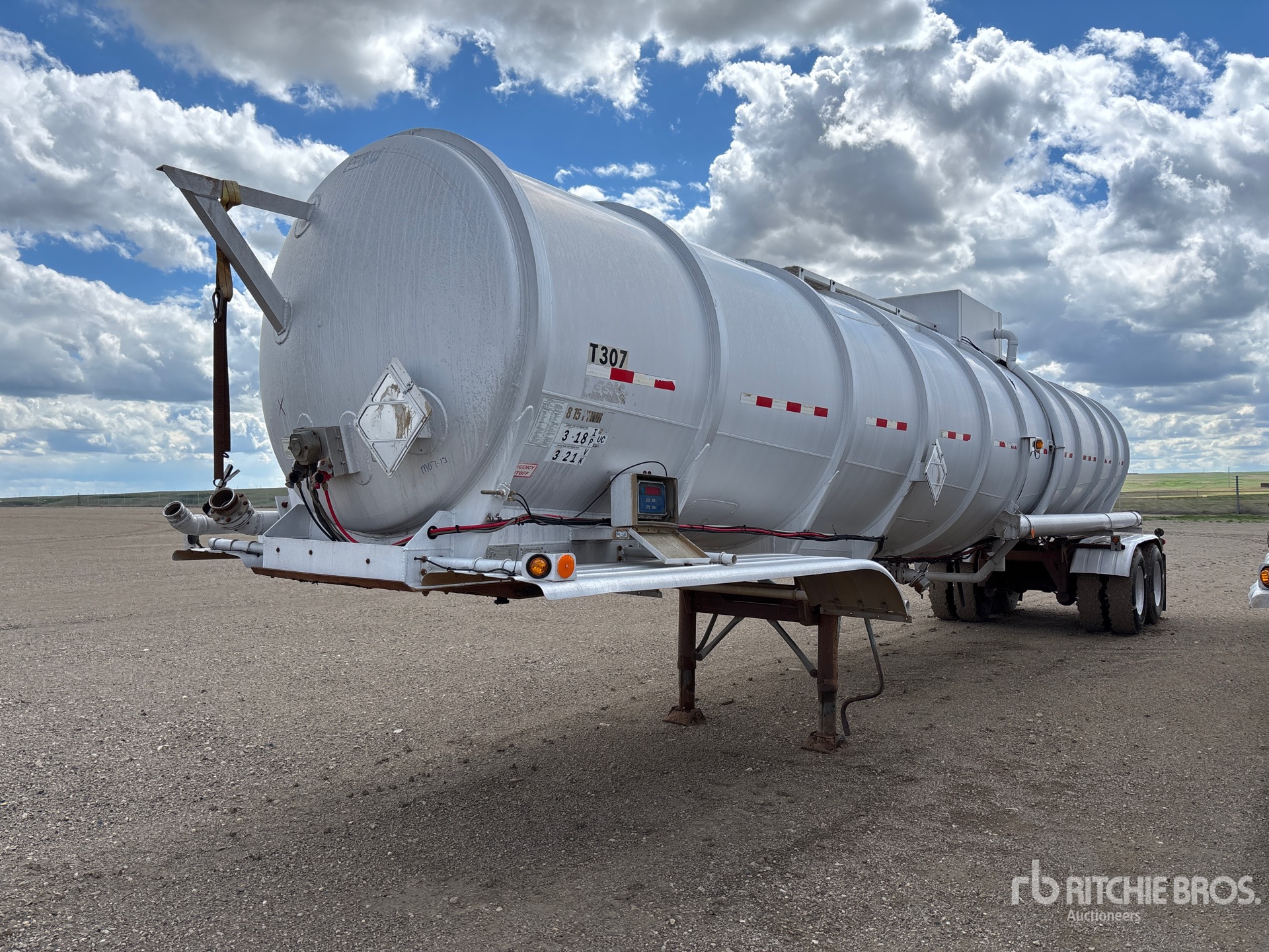 2008 Polar 8500 gal T/A Crude