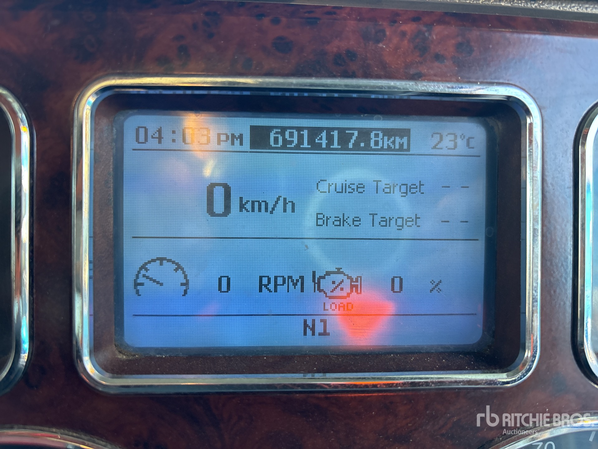 General Appearance with Hour Meter / Odometer