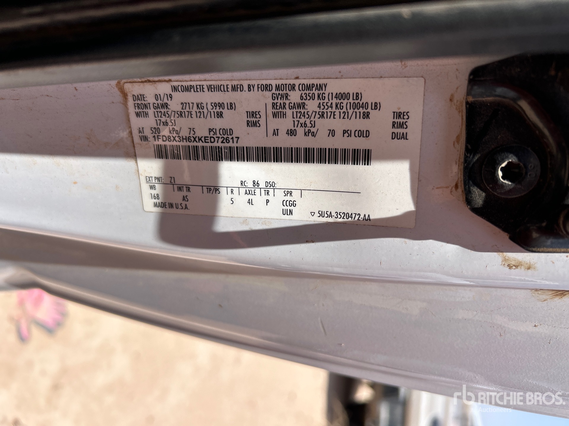 General Appearance with Serial Number / VIN