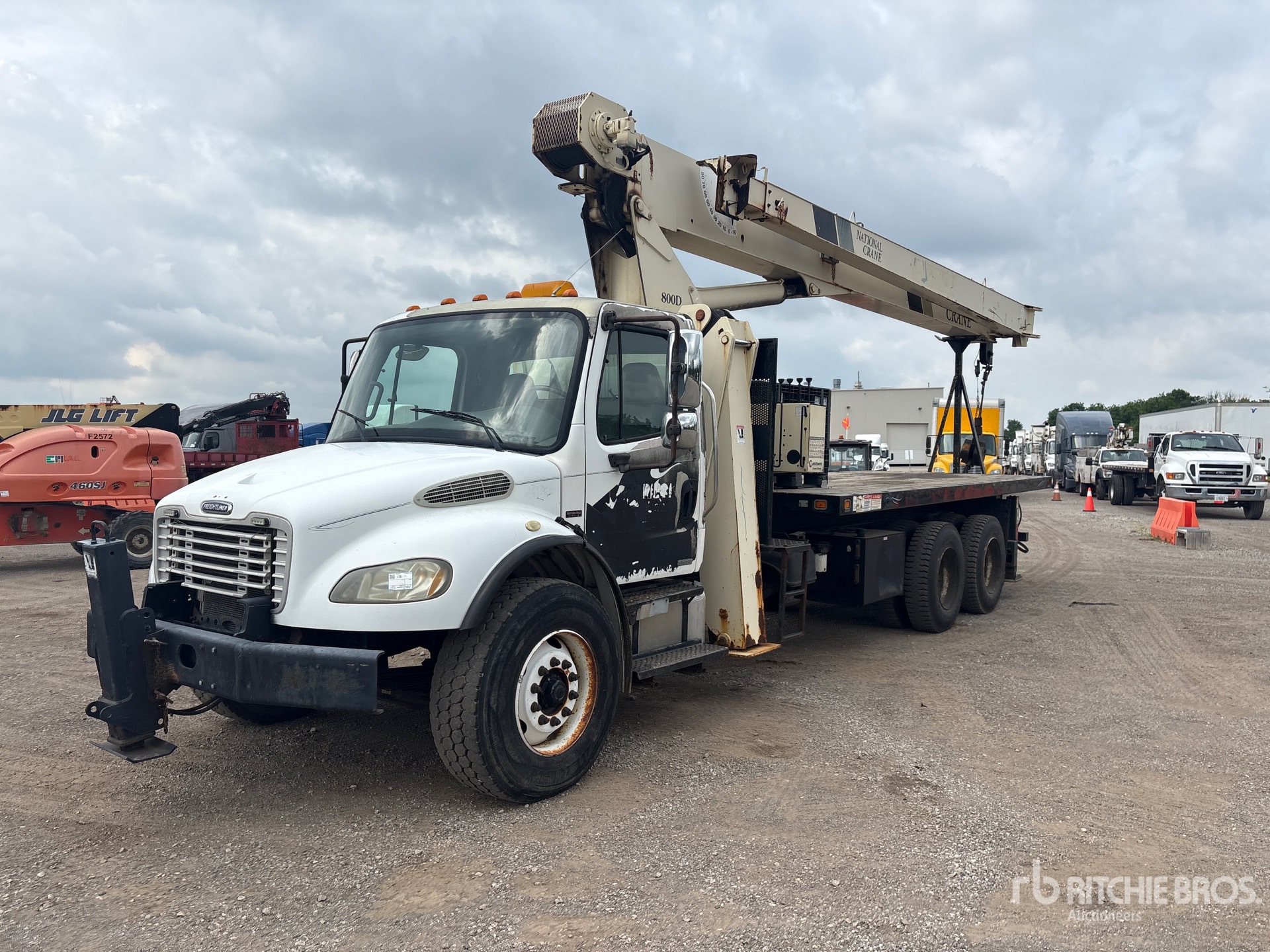 Photo of a 2007 Freightliner M2 106