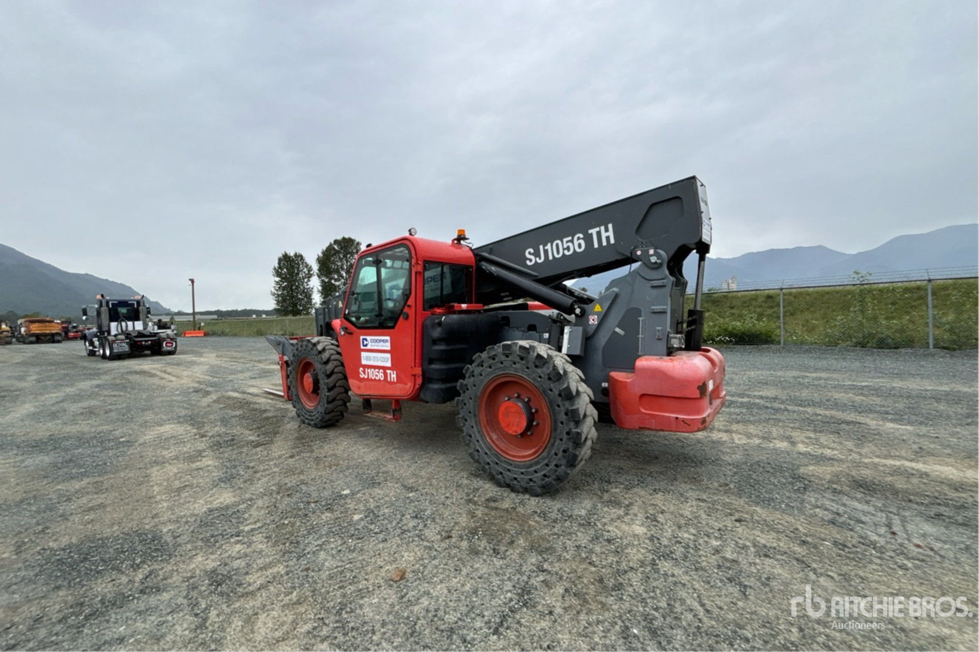 General Appearance with Picture, Left Rear Corner