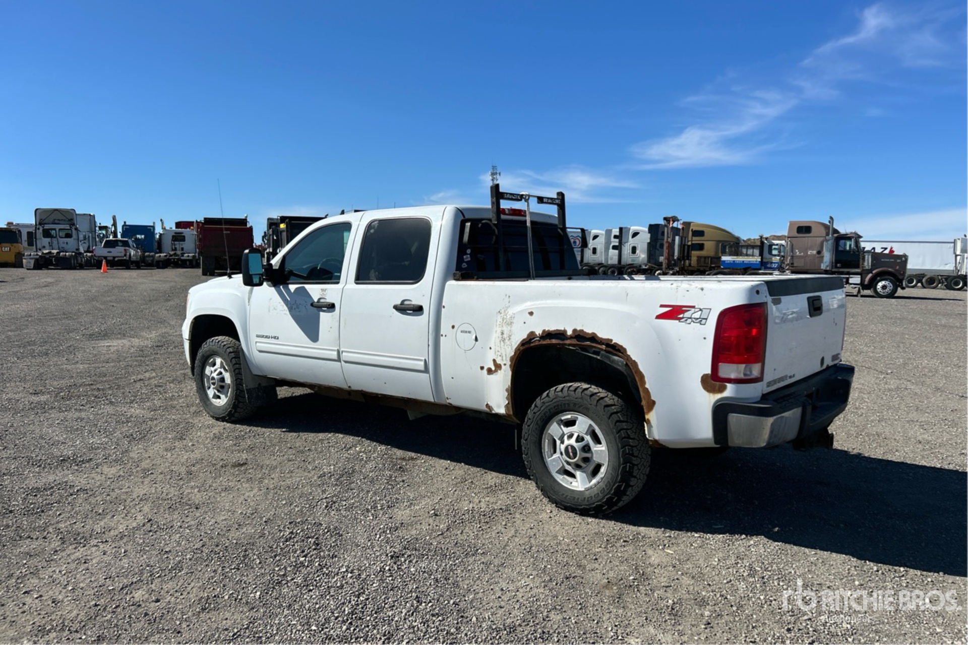 General Appearance with Picture, Left Rear Corner
