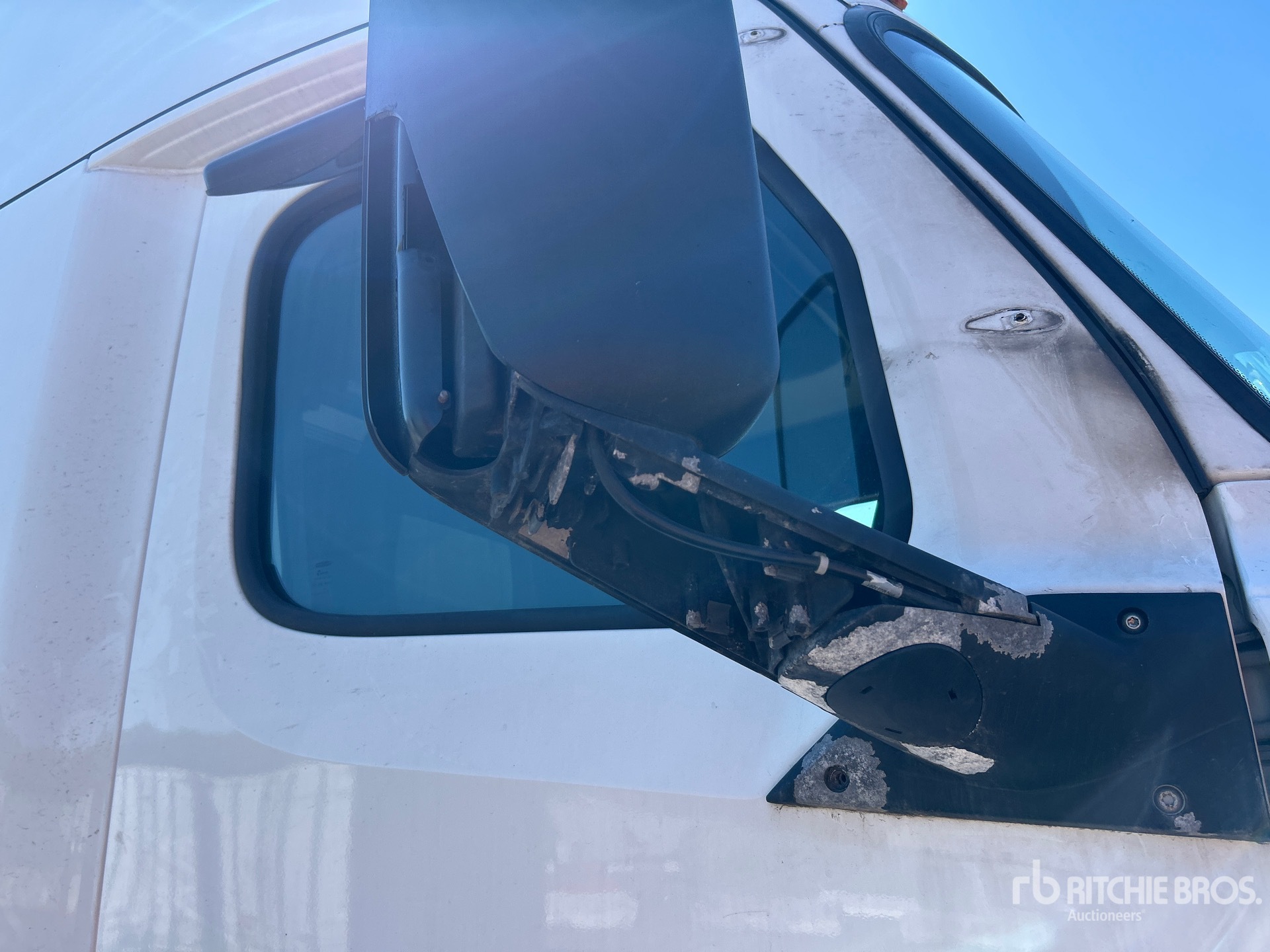 2023 Freightliner CASCADIA 126