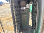 Hydraulics with Free Lift Cylinder