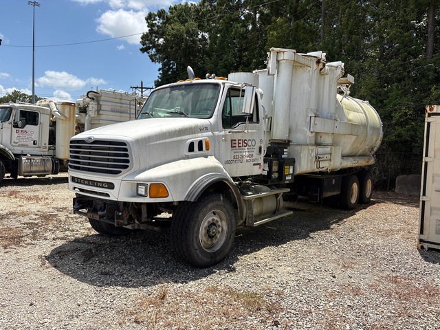 Guzzler on 2006 Sterling L9500 6x4 Vacuum Excavator Truck