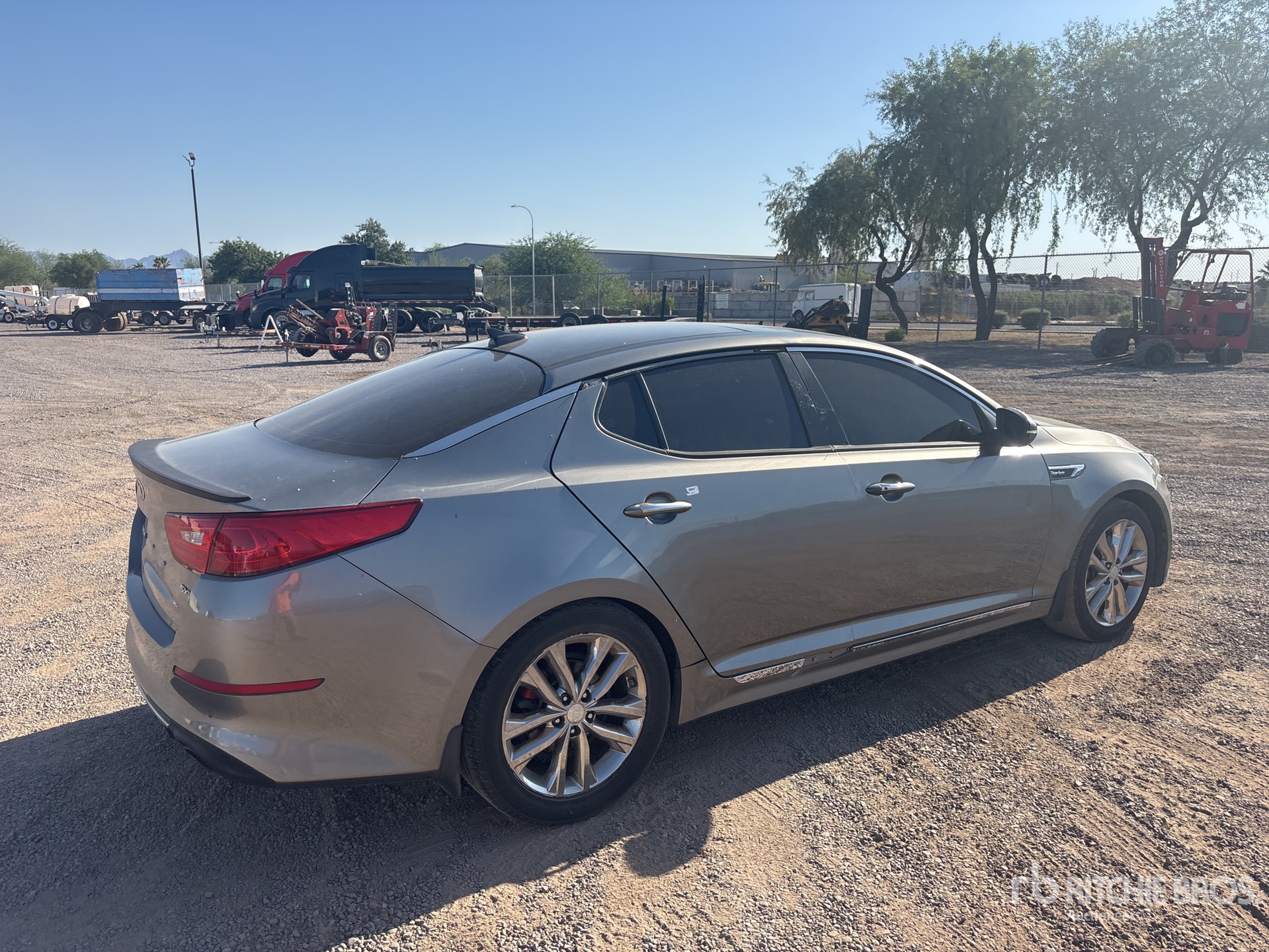 General Appearance with Picture, Right Rear Corner