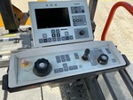Control Station with Elementy sterujące układem hydraulicznym