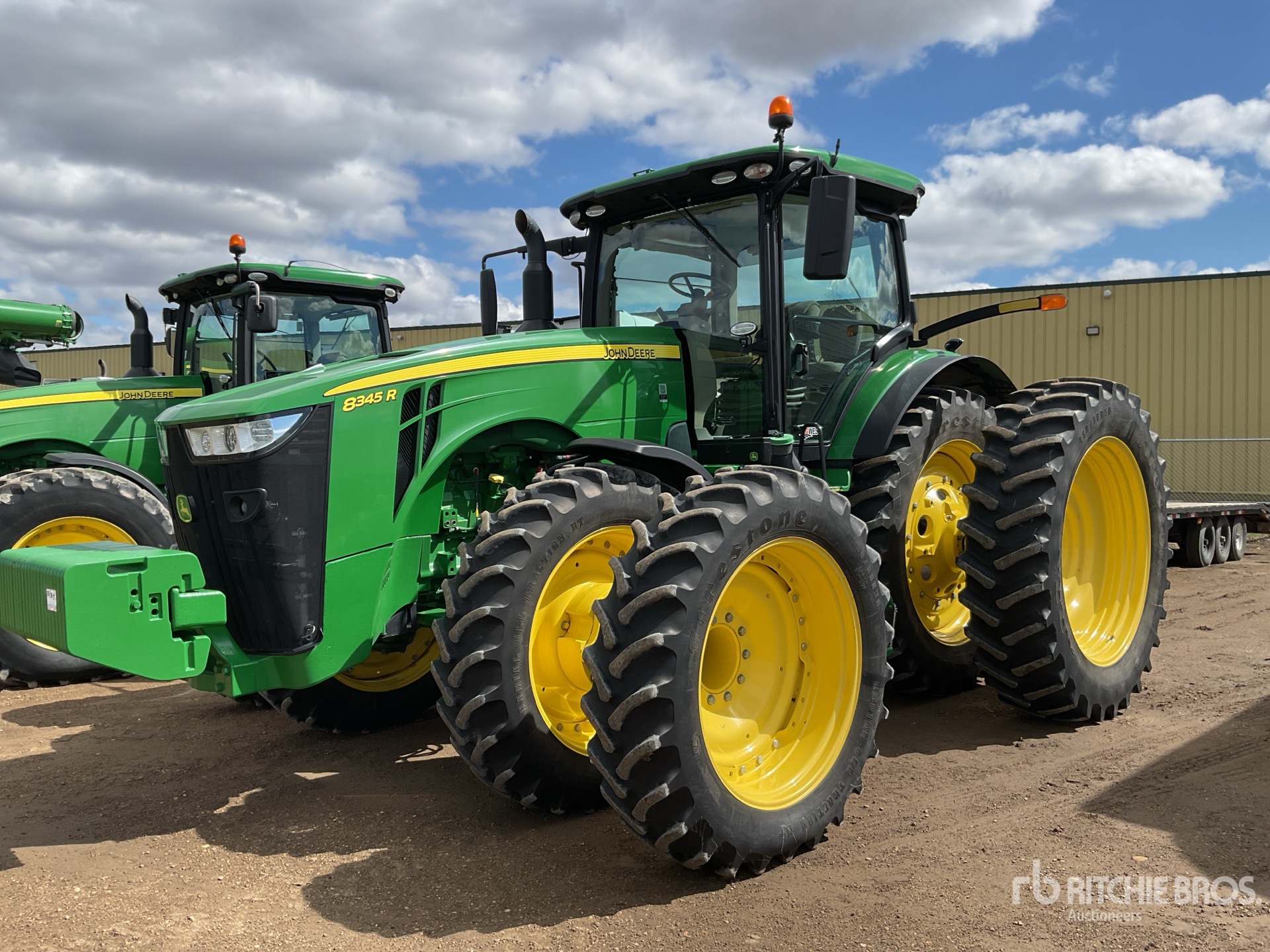 Photo of a 2018 John Deere 8345R