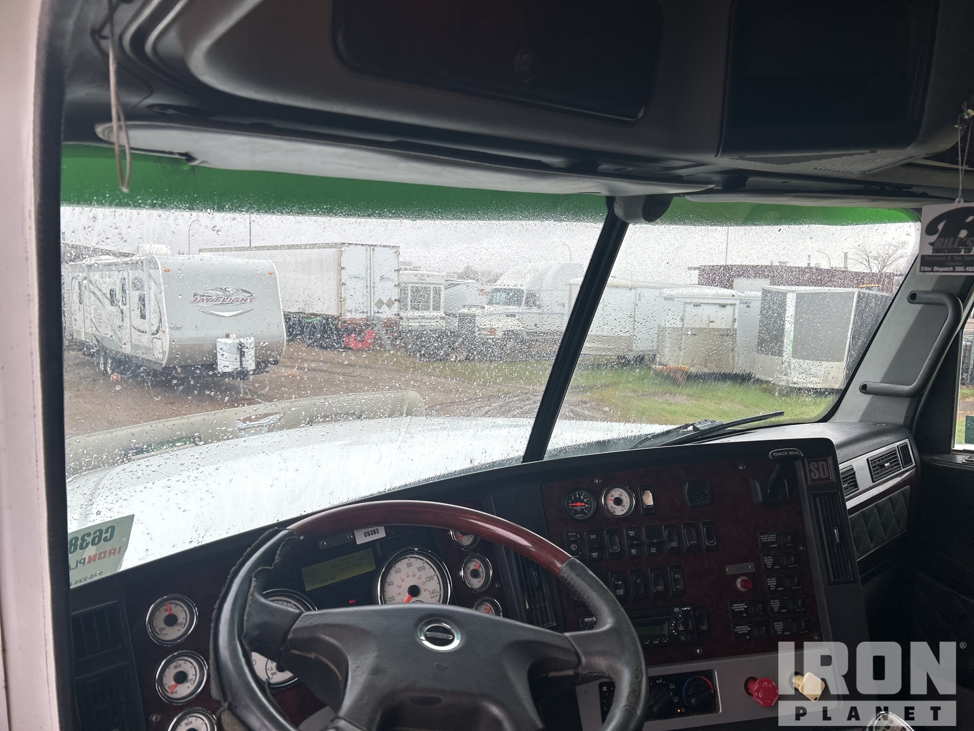 2015 Freightliner CORONADO 122SD