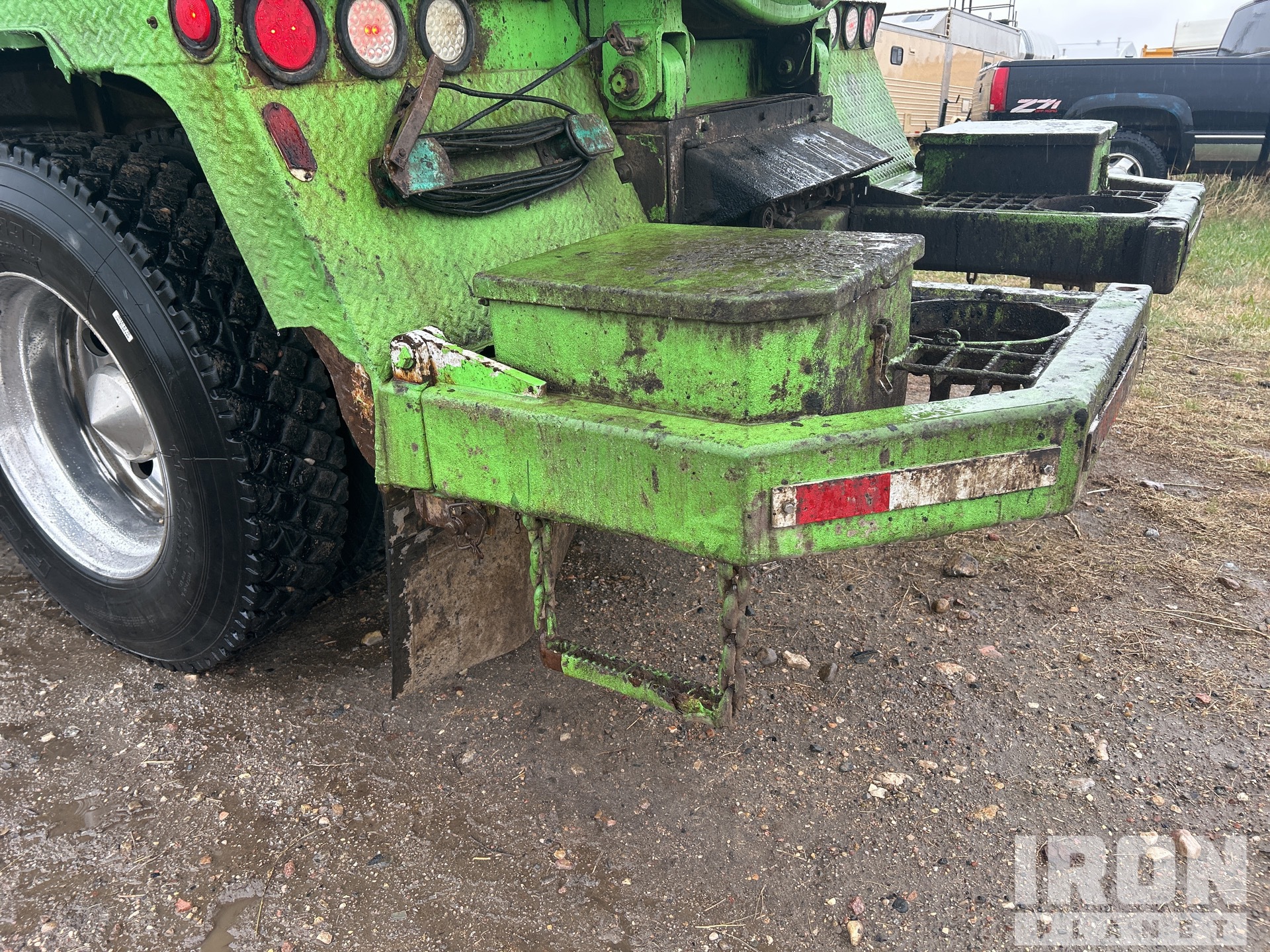 2015 Freightliner CORONADO 122SD