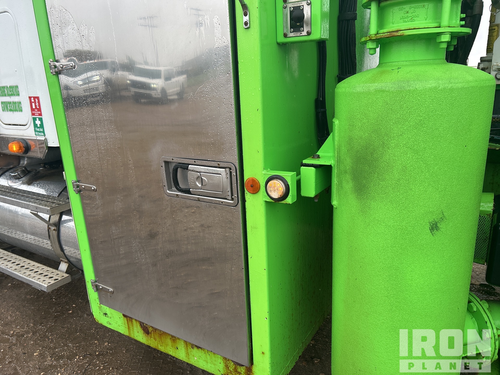 2015 Freightliner CORONADO 122SD
