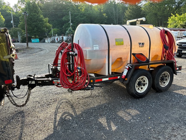 2014 Wylie 1025 Gallon 1000 gal T/A Water Tank Trailer