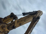 Hydraulics with Bucket Cylinder