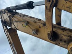 Hydraulics with Auxiliary Hydraulic Plumbing