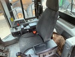 Control Station with Seats/Armrests