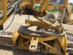 Hydraulics with Saddle Lock Pin