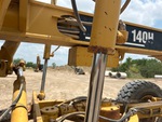 Hydraulics with Blade Lift Cylinders