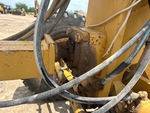 Chassis with Y-frame Pivot Trunnion