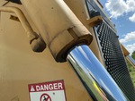Hydraulics with Blade Lift Cylinders