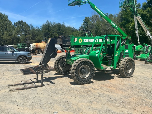 2016 SkyTrak 8042 Telehandler 2016 SkyTrak 8042 Telehandler