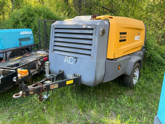 2015 Atlas Copco XAS 400 400 cfm Mobile Air Compressor (Inoperable)