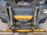 Hydraulics with Bucket Tilt Cylinders