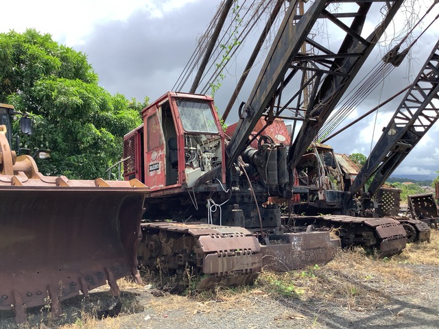 1973 Bucyrus Erie 61B SUPER Lattice-Boom Crawler Crane (Inoperable)