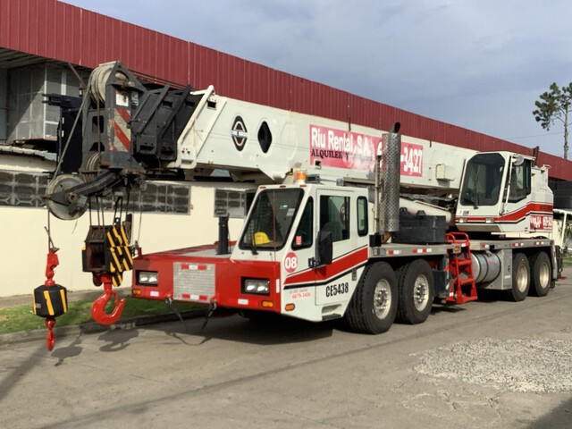 1998 Link-Belt HTC8670 70 ton 8x4x4 Hydraulic Truck Crane