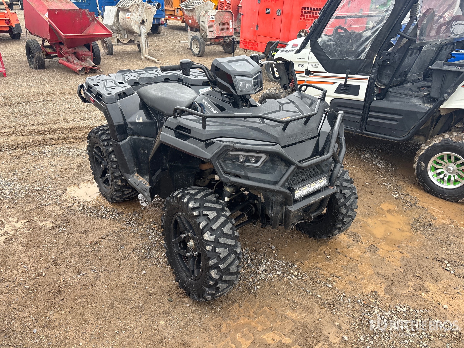 General Appearance with Picture, Right Front Corner